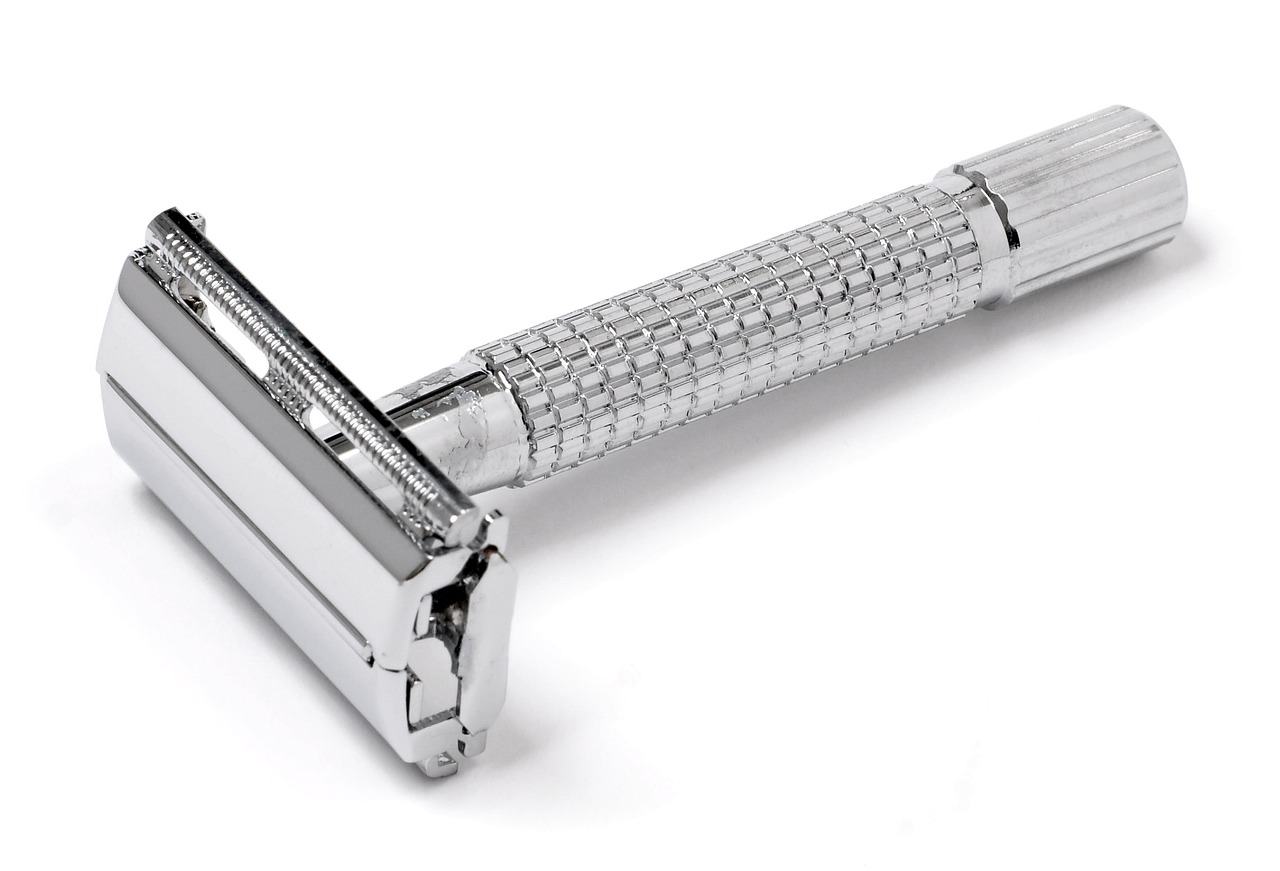 chrome shaving razor